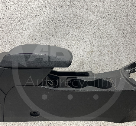 SEAT Leon  Armlehne