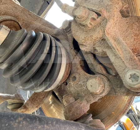 SEAT Leon  Achsschenkel vorne links