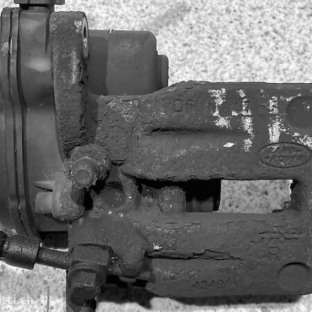 LR043282 Bremszange hinten rechts Land Rover Freelander