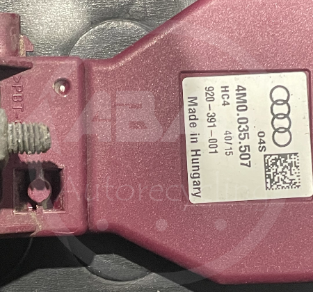 Audi Q7  Antennenzubehör