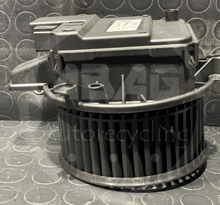 Audi Q7  Gebläsemotor Lüfter
