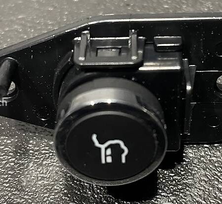 68164105AA Heckklappenschalter Jeep Cherokee 2.2TD