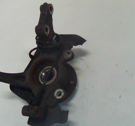 Alfa Romeo Mito  Achsschenkel vorne links