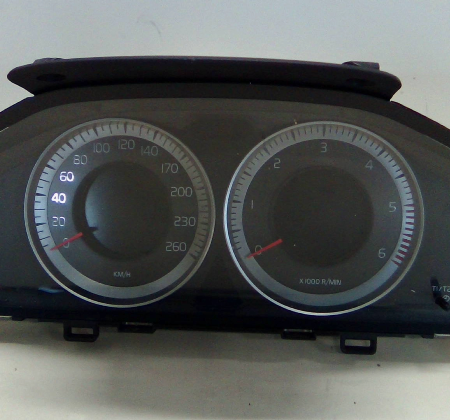 Volvo XC60  Kombiinstrument Tacho