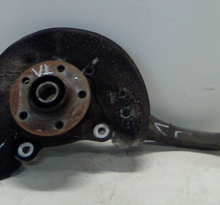 Audi A7  Achsschenkel vorne links