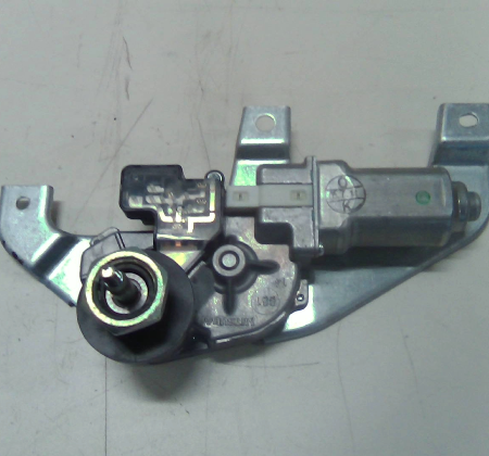 Suzuki SX4  Wischermotor vorne