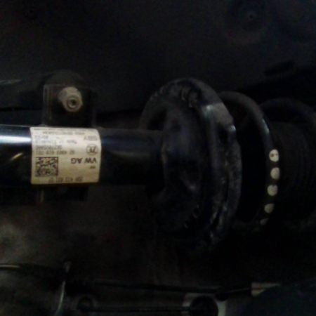 Skoda Fabia  Federbein Stossdämpfer vorne