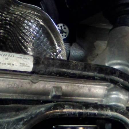 Skoda Fabia  Lenkgetriebe