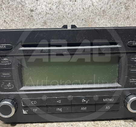 VW Passat  Radio