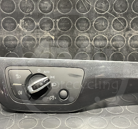 Audi Q7  Lichtschalter