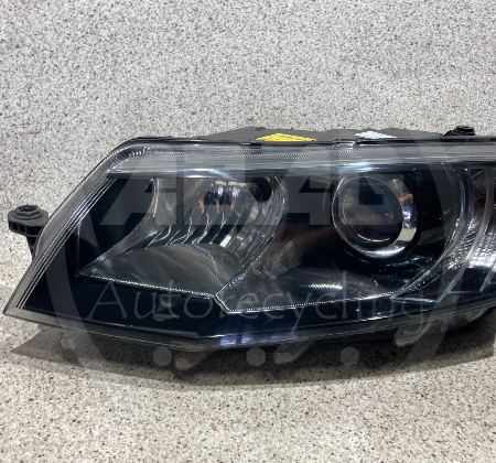 Skoda Octavia  Scheinwerfer links