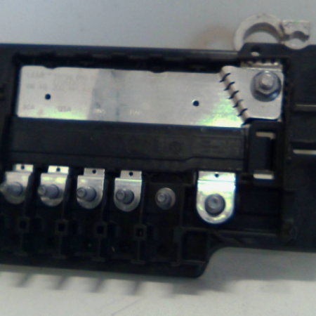 Skoda Fabia  Sicherungskasten Relaisträger