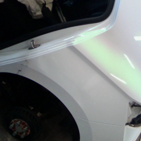 Skoda Fabia  Seitenwand (Karosserieschnitt)