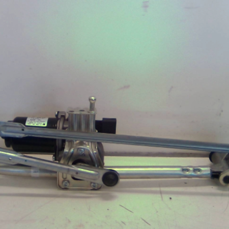 Skoda Fabia  Wischermotor vorne