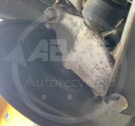 VW Passat  Achsschenkel hinten links