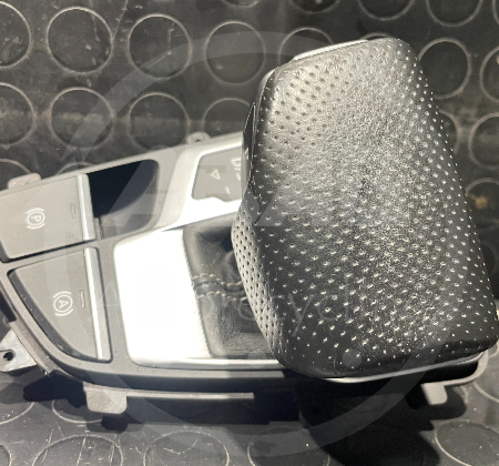Audi Q7  Schaltknauf Schaltmanschette