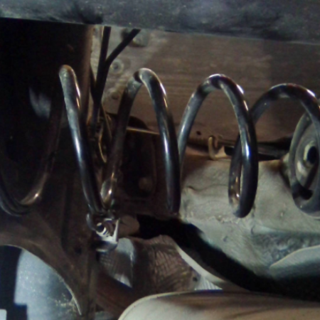 Skoda Fabia  Federn hinten