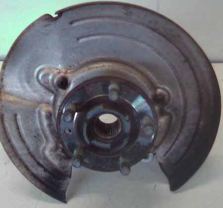 Land Rover Evoque  Achsschenkel hinten links