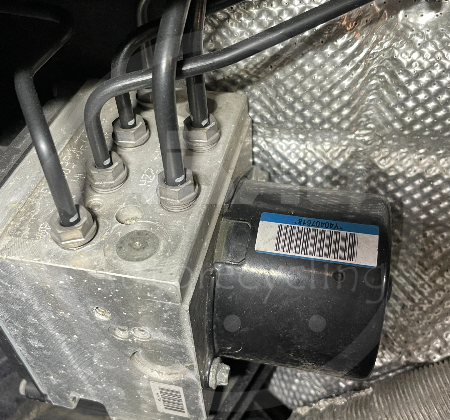 VW Passat  ABS Bremsaggregat