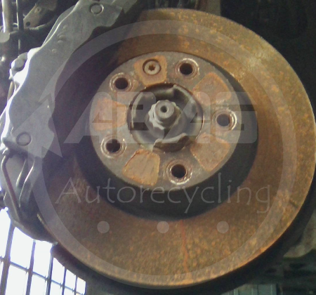 Audi Q7  Achsschenkel vorne links