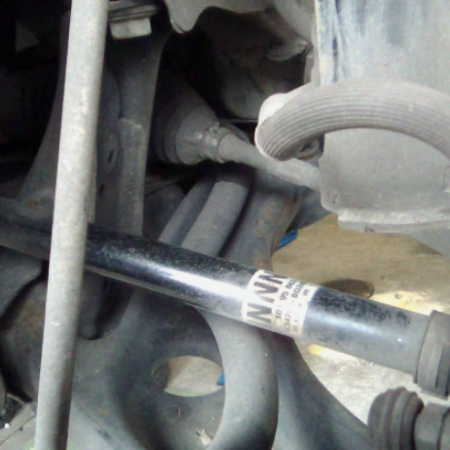 Toyota Yaris  Antriebswelle vorn links