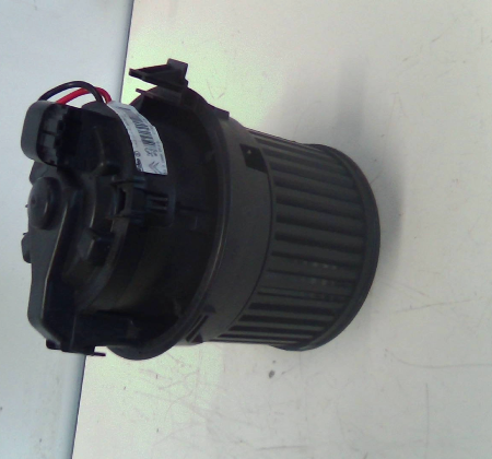 Peugeot 208  Gebläsemotor Lüfter
