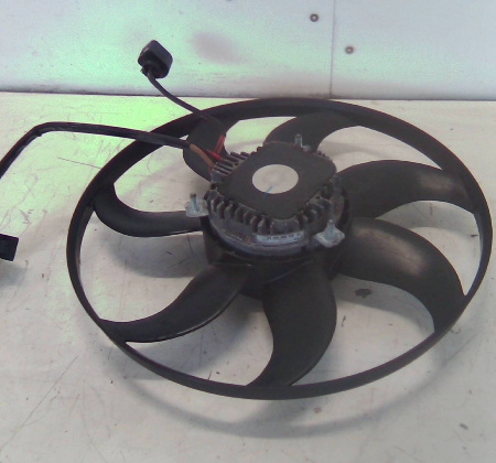 VW Caddy  Elektrolüfter Lüftermotor (Kühler)