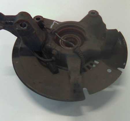 Renault Clio  Achsschenkel vorne links