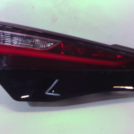 Mazda CX-30  Rückleuchte links