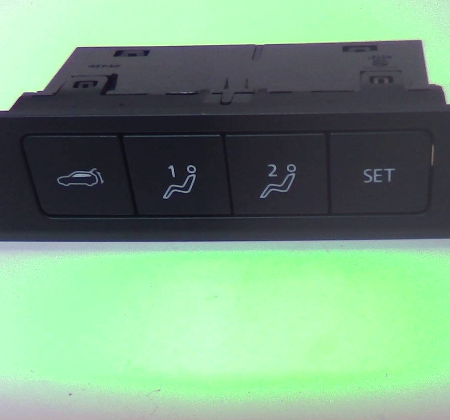 Mazda CX-30  Elektrisches Heckklappenset