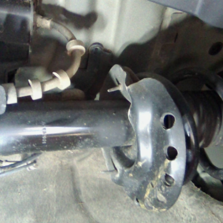 Jaguar E-Pace  Federbein Stossdämpfer vorne