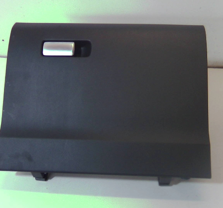 Mazda CX-30  Handschuhfach