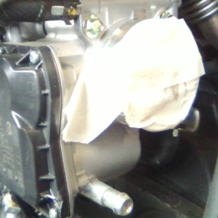 Mazda CX-30  Drosselklappen Einspritzung