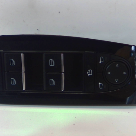 Mazda CX-30  Fensterheberschalter