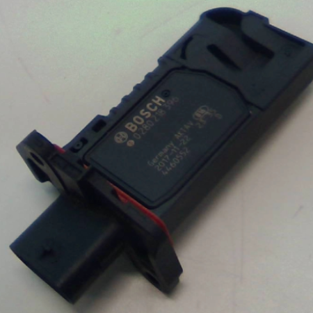 Jaguar E-Pace  Luftmengenmesser