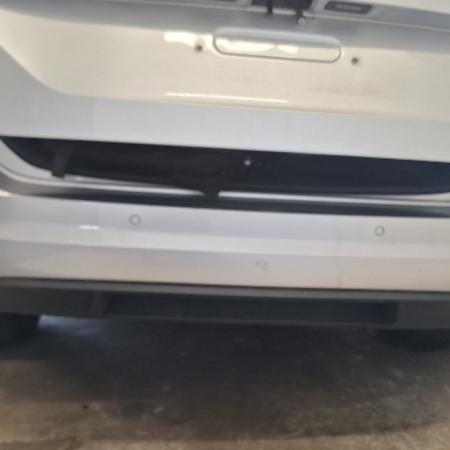VW Touran  Stossstange Stossfänger hinten
