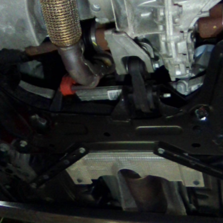 Ford Fiesta  Achs vorne Achskörper