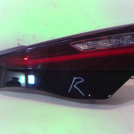 Mazda CX-30  Rückleuchte rechts