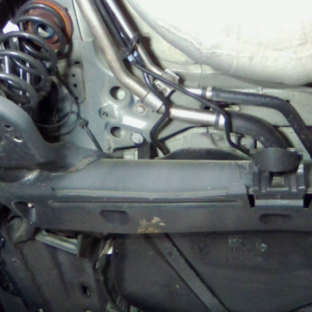Ford Fiesta  Achs hinten Achskörper