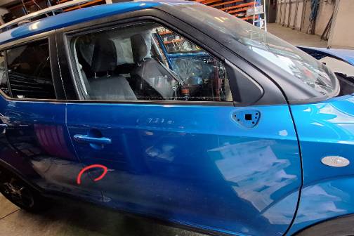 Suzuki Ignis  Türe vorne