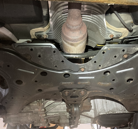 Toyota Prius  Achs vorne Achskörper