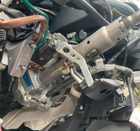 Toyota Prius  Lenksäule