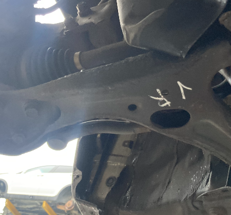 Toyota Prius  Querlenker vorn rechts