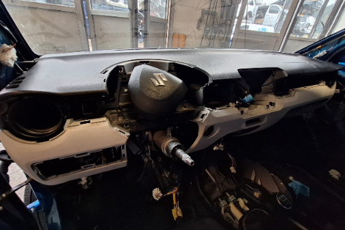 Suzuki Ignis  Airbag Armaturenbrett