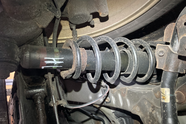 Toyota Prius  Federbein Stossdämpfer hinten