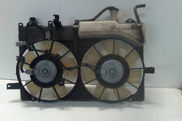Toyota Prius  Elektrolüfter Lüftermotor (Kühler)