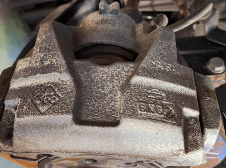 Renault Clio  Bremszange Bremssattel vorne
