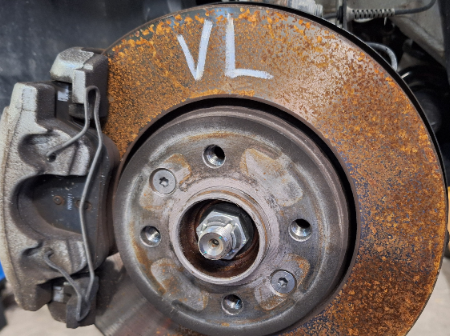 Renault Clio  Achsschenkel vorne links