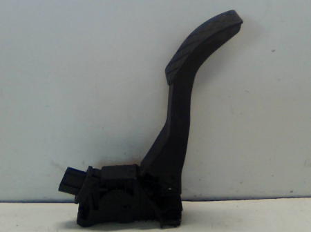 VW Golf  Gaspedal