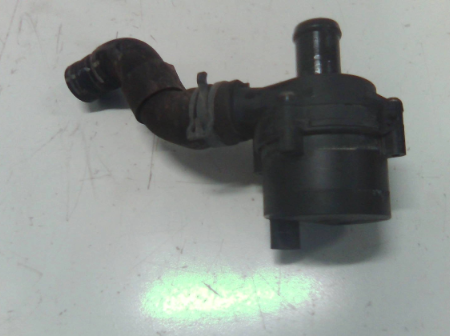 VW Touran  Wasserpumpe Zusatzwasserpumpe